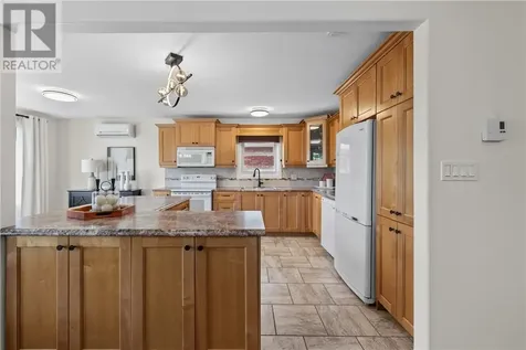 34 Cherrywood Crescent Sudbury ON P3B 3Z8