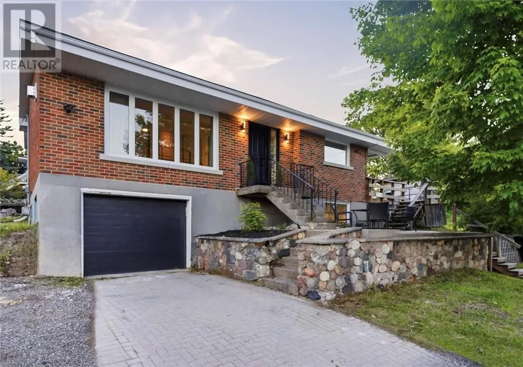 43 Reginald Street Greater Sudbury ON P3C 3L7