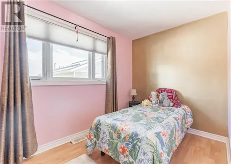 4490 Elizabeth Crescent Val Therese ON P3P 1S7
