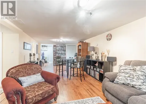 4490 Elizabeth Crescent Val Therese ON P3P 1S7
