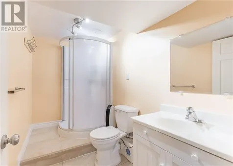 4490 Elizabeth Crescent Val Therese ON P3P 1S7