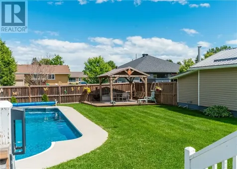 4490 Elizabeth Crescent Val Therese ON P3P 1S7