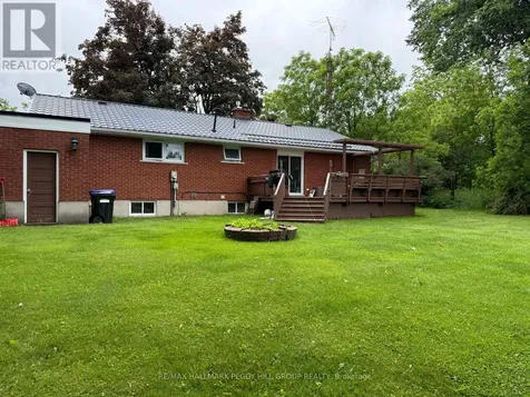 1043 Penetanguishene Road Oro-medonte ON L4M 4Y8