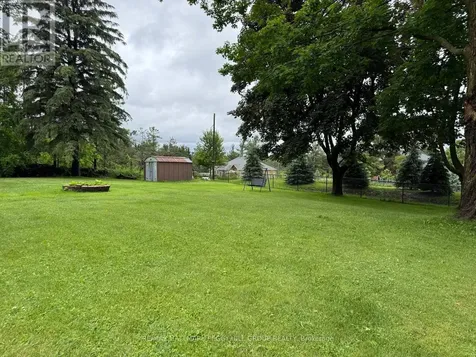 1043 Penetanguishene Road Oro-medonte ON L4M 4Y8