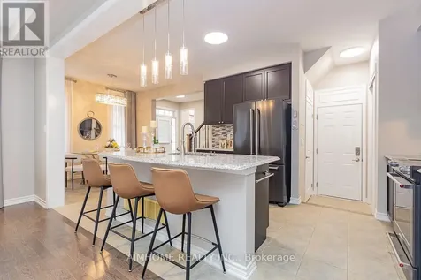 246 Thomas Phillips Drive Aurora ON L4G 0T6