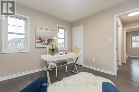 246 Thomas Phillips Drive Aurora ON L4G 0T6