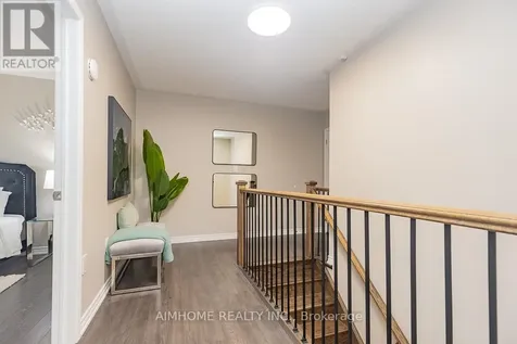 246 Thomas Phillips Drive Aurora ON L4G 0T6
