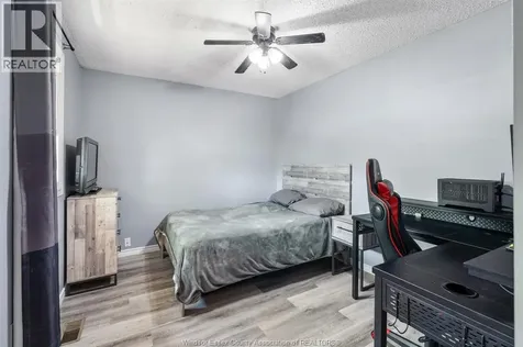 538 Michael Crescent Lasalle ON N9J 3B9