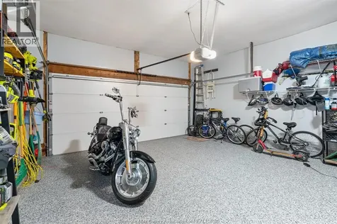 538 Michael Crescent Lasalle ON N9J 3B9