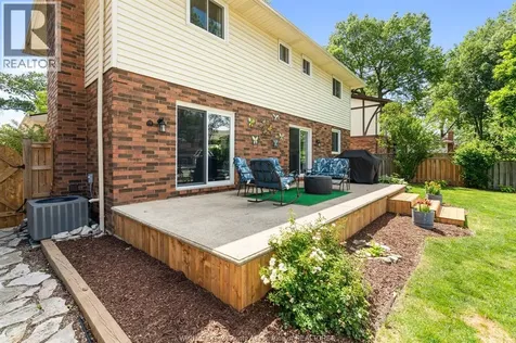 538 Michael Crescent Lasalle ON N9J 3B9