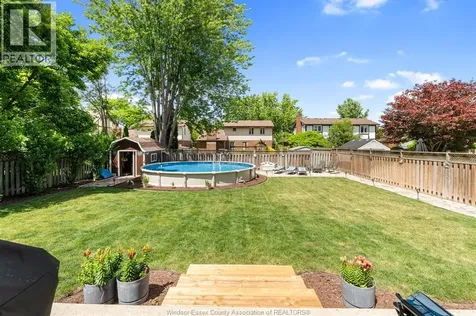 538 Michael Crescent Lasalle ON N9J 3B9