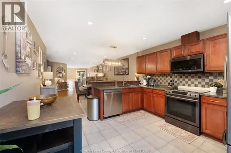 11834 Rockland Windsor ON N8P 1Z5