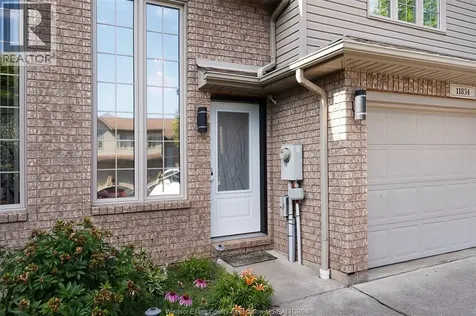 11834 Rockland Windsor ON N8P 1Z5
