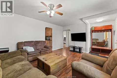 3555 County Road 42 Windsor ON N9A 6J3