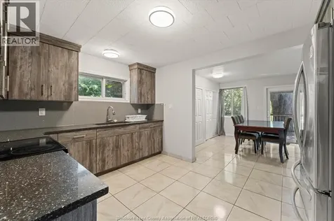 3555 County Road 42 Windsor ON N9A 6J3