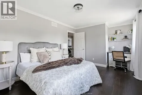 535 Harbourne Crescent Tecumseh ON N8N 3J5