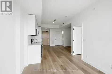 33 Erie Avenue Brantford ON N3S 2E7