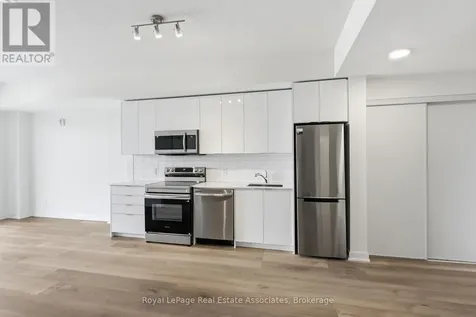 33 Erie Avenue Brantford ON N3S 2E7
