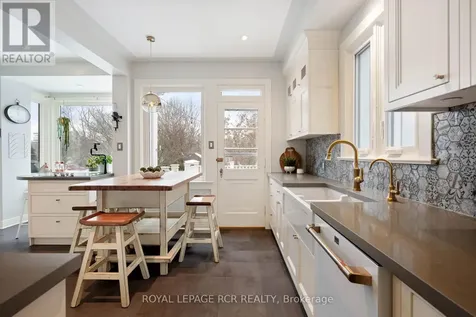 17 First Avenue Orangeville ON L9W 1H7