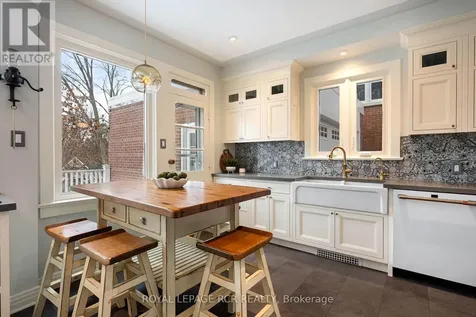17 First Avenue Orangeville ON L9W 1H7