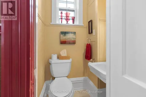 157 Dibble Street West Prescott ON K0E 1T0