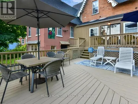 157 Dibble Street West Prescott ON K0E 1T0