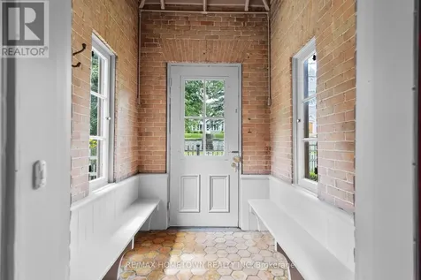 157 Dibble Street West Prescott ON K0E 1T0