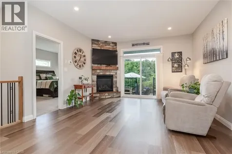 82 Rowe Avenue Exeter ON N0M 1S1