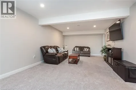 82 Rowe Avenue Exeter ON N0M 1S1