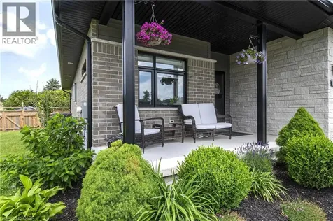 82 Rowe Avenue Exeter ON N0M 1S1