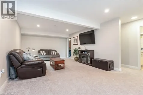 82 Rowe Avenue Exeter ON N0M 1S1