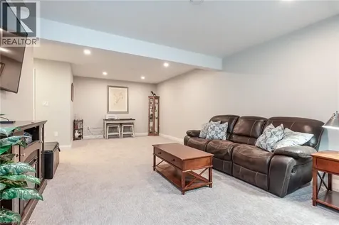 82 Rowe Avenue Exeter ON N0M 1S1