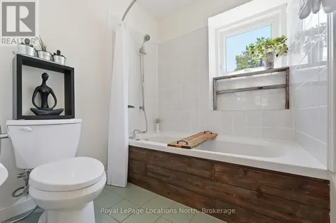 53 Trott Boulevard Collingwood ON L9Y 5B8
