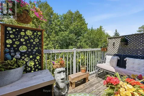 53 Trott Boulevard Collingwood ON L9Y 5B8