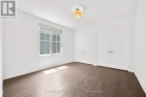 3205 Mosley Street Wasaga Beach ON L9Z 1V5