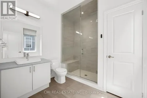 3205 Mosley Street Wasaga Beach ON L9Z 1V5