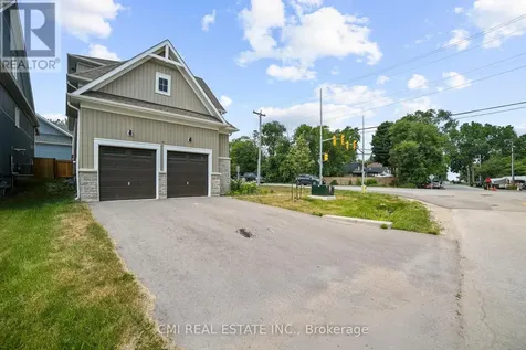 3205 Mosley Street Wasaga Beach ON L9Z 1V5