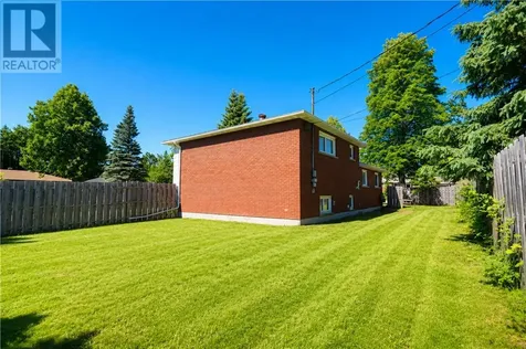 1290 Lillian Boulevard Sudbury ON P3A 2R7