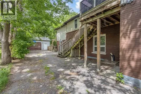 8 Victoria Street Brantford ON N3S 3J7