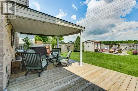 45 Riverbank Drive St. Thomas ON N5P 4M8