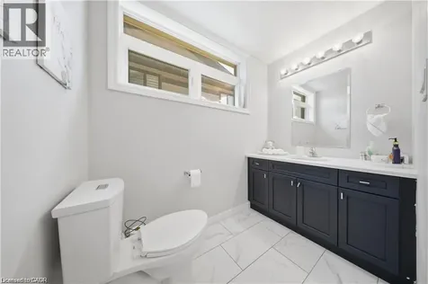 176 Wheat Lane Kitchener ON N2R 0R4
