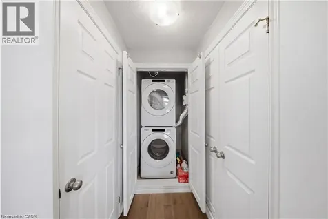 176 Wheat Lane Kitchener ON N2R 0R4