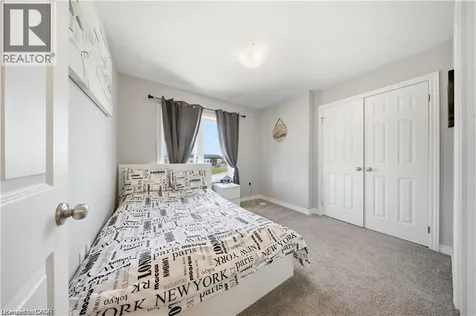 176 Wheat Lane Kitchener ON N2R 0R4