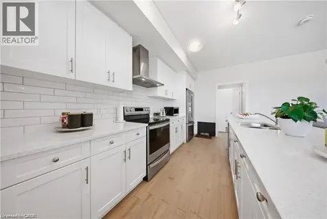 176 Wheat Lane Kitchener ON N2R 0R4