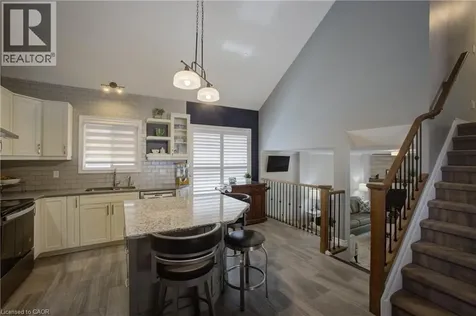 439 Woodrow Drive Waterloo ON N2T 2V6