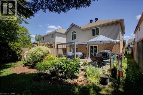 439 Woodrow Drive Waterloo ON N2T 2V6