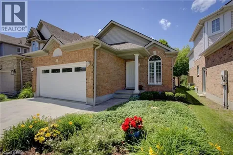439 Woodrow Drive Waterloo ON N2T 2V6