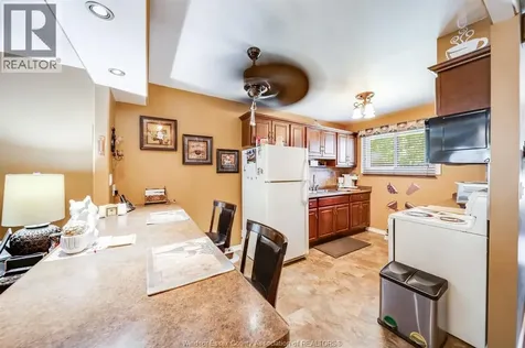 2629 Vine Court Windsor ON N8T 2X4