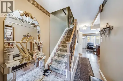 2629 Vine Court Windsor ON N8T 2X4