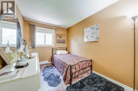 2629 Vine Court Windsor ON N8T 2X4